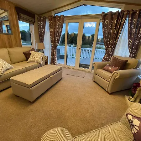 شاليه Lakeview Winter With Hot Tub