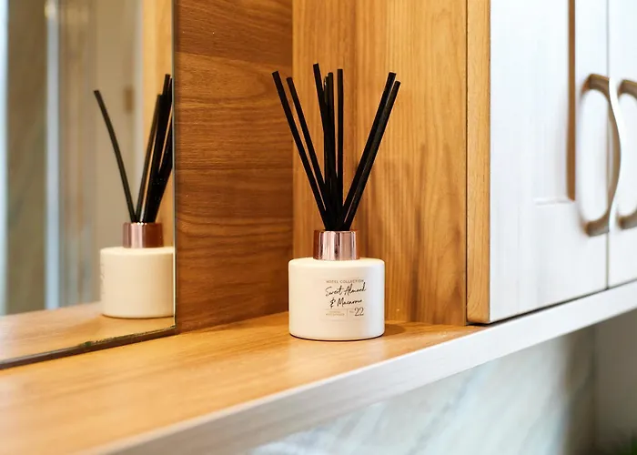 シャレー Lakeview Winter With Hot Tub *